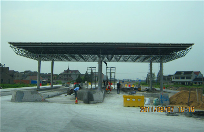 潞城收费站网架工程